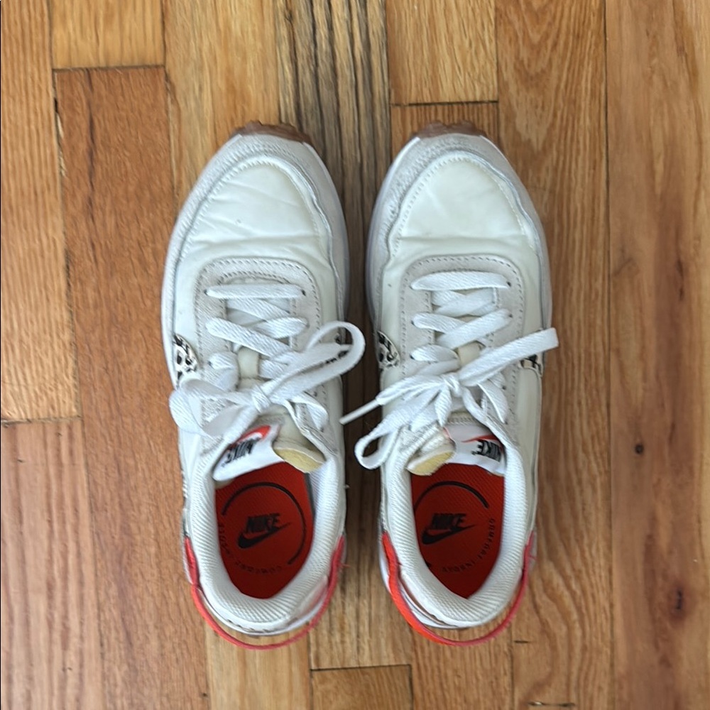 Nike Women's White and Red Sneakers